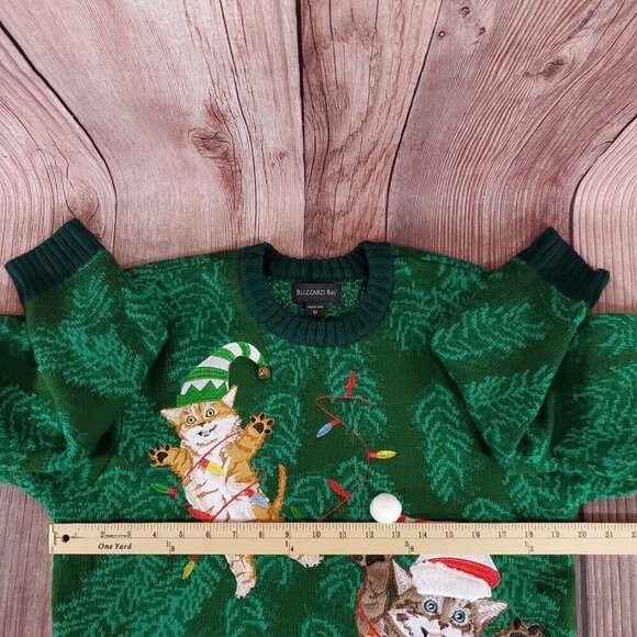 Blizzard Bay Unisex Adult Size Medium Green Tangled Cats Ugly Christmas Sweater - Picture 13 of 14